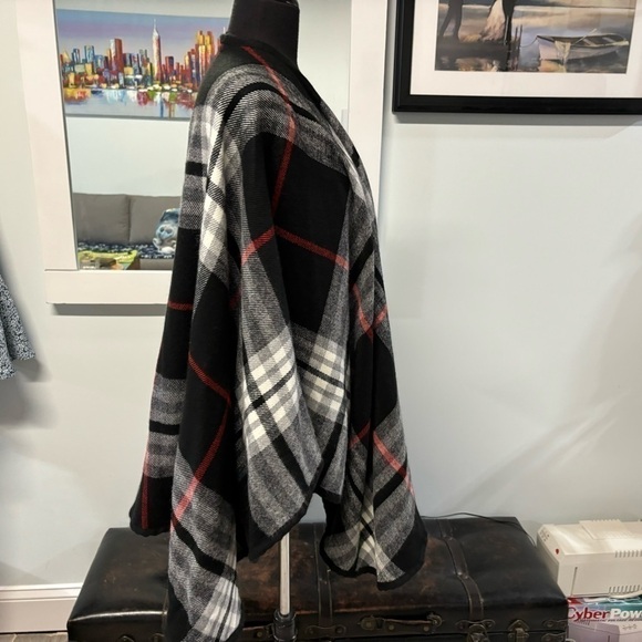 ❤️VFRASS Everyday Plaid Rounded Kimono - Picture 4 of 7